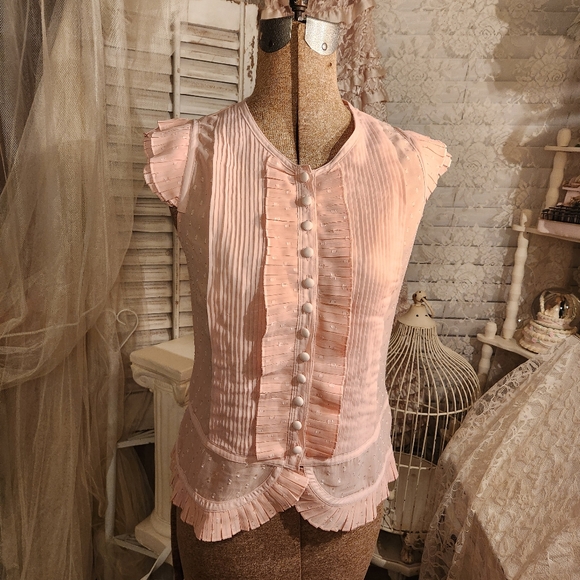 ♡ rare 100% silk dolce & gabana pink ruffle top ♡